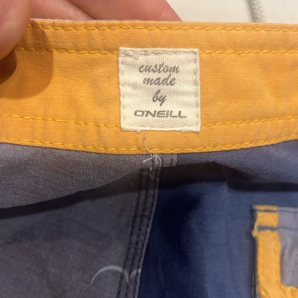 O’Neal surfer board short bathing suit not lined. Fun Hawaiian beach names sz29 - Picture 6 of 7